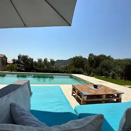 Villa Giulia With Swimming Pool Castiadas