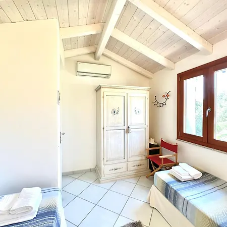 Giulia With Swimming Pool Villa Castiadas