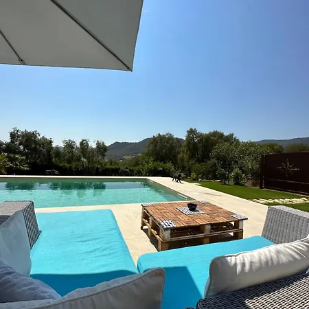 Giulia With Swimming Pool * Castiadas